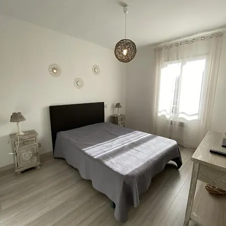 Maison Moderne 6 Pers. A Avec Terrasse, Jardin Et Parking - Fr-1-413-115